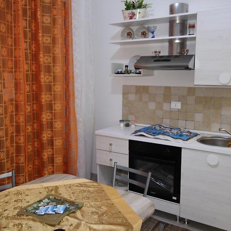 Roberto Guest House 카스텔라마레델골포 외부 사진